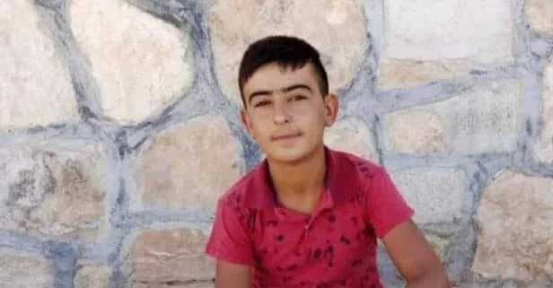 الطفل عمار إسماعيل قتل إثر انفجار لغم أرضي بريف حلب في 16-7-2022