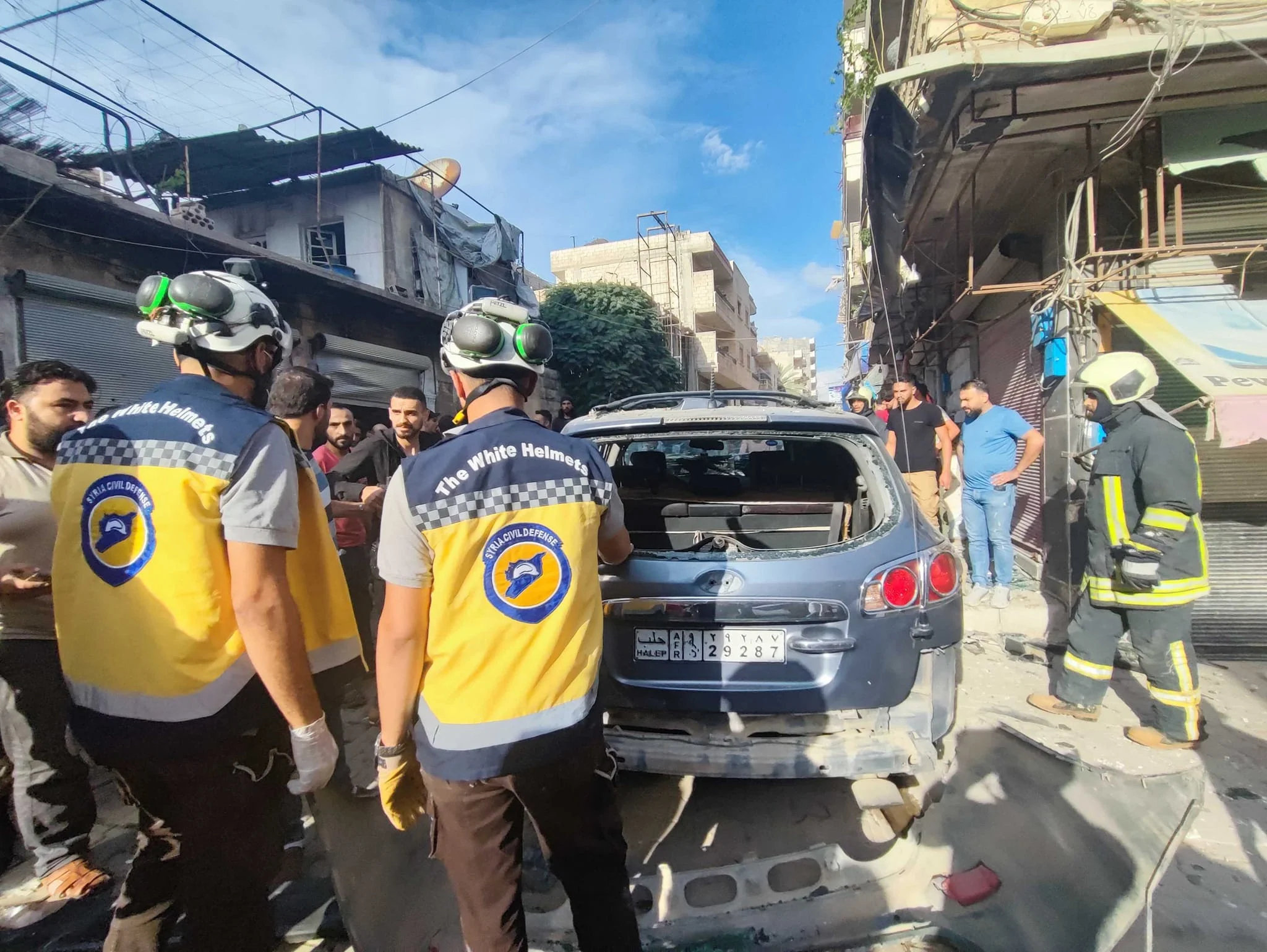 Several civilians wounded in a motorbike-bomb explosion in a market in northern Aleppo on Sept 22