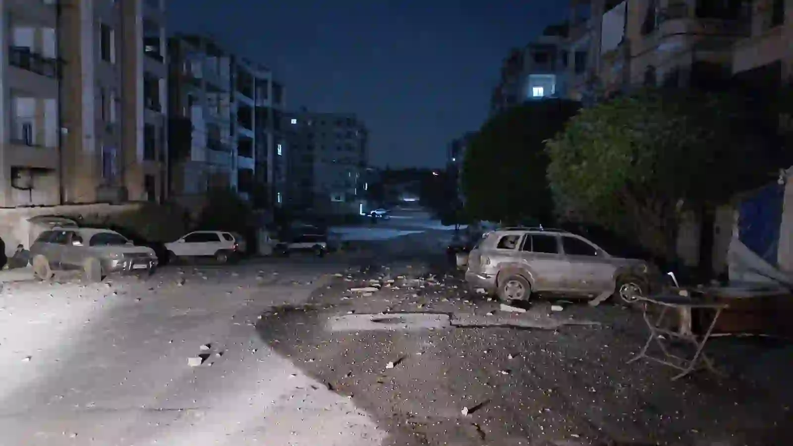 قوات النظام السوري تشن هجمات مكثفة على عدة مرافق حيوية في مدينة إدلب في 26-10-2023