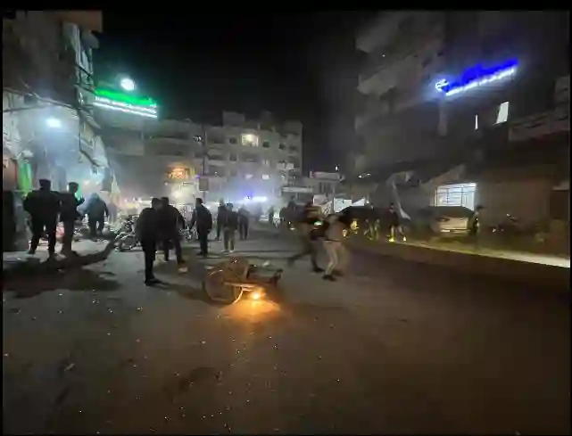 Man, boy killed and 16 others injured in ground regime attack on Idlib city, December 30, 2023