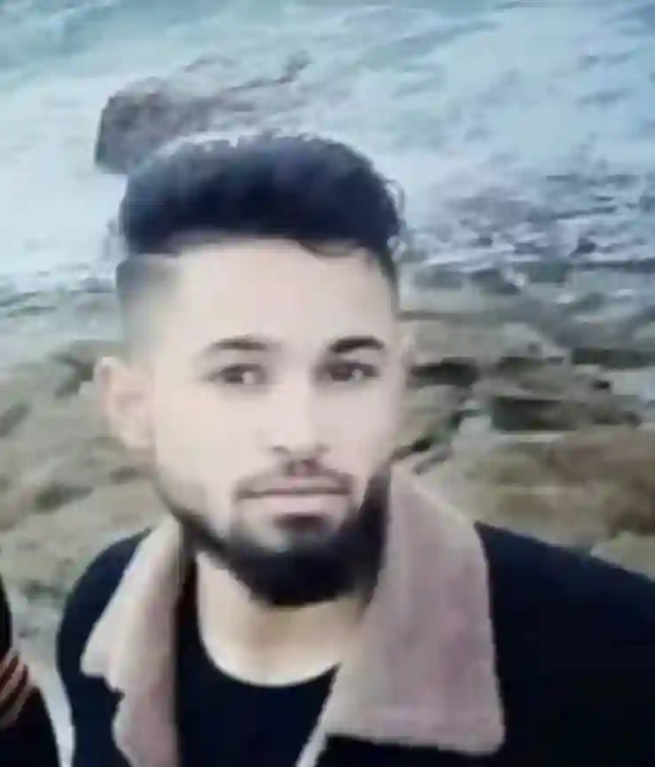 A 21-year-old man, identified as Ghazi al-Jahmani from al-Shajara town in western rural Daraa governorate, was shot dead on December 6, 2023, by gunmen we have not yet been able to identify in western rural Homs governorate, while he was trying to irregularly cross from there into Lebanon.
Man named Ghazi al-Jahmani shot dead by unidentified gunmen in W. Hama, December 6, 2023