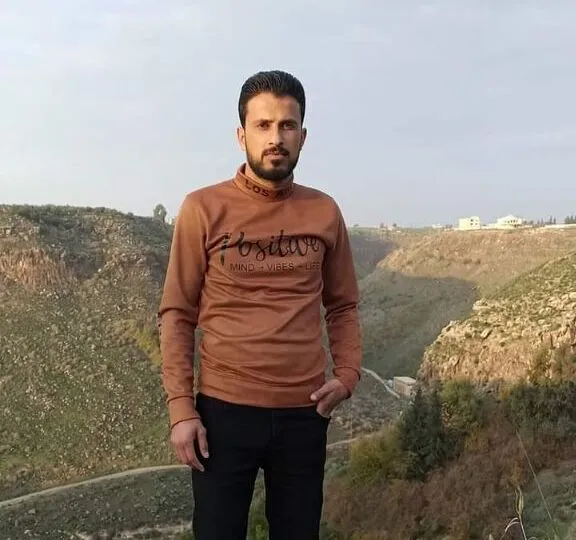 Man named Mahdi al-Iteiqi shot dead by unidentified gunmen in W. Daraa, July 30, 2024