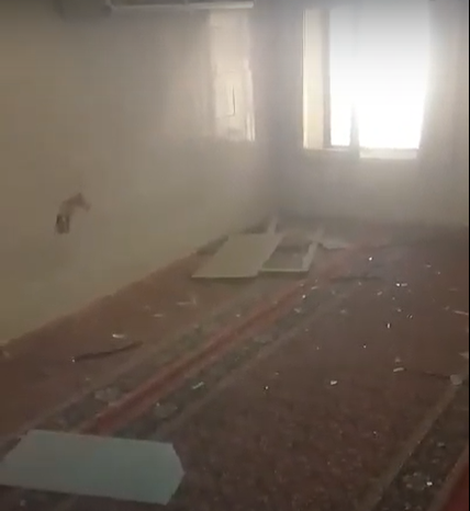 Syrian regime forces bomb al-Zubair ben al-Awwam Mosque in E. Idlib, July 2, 2024