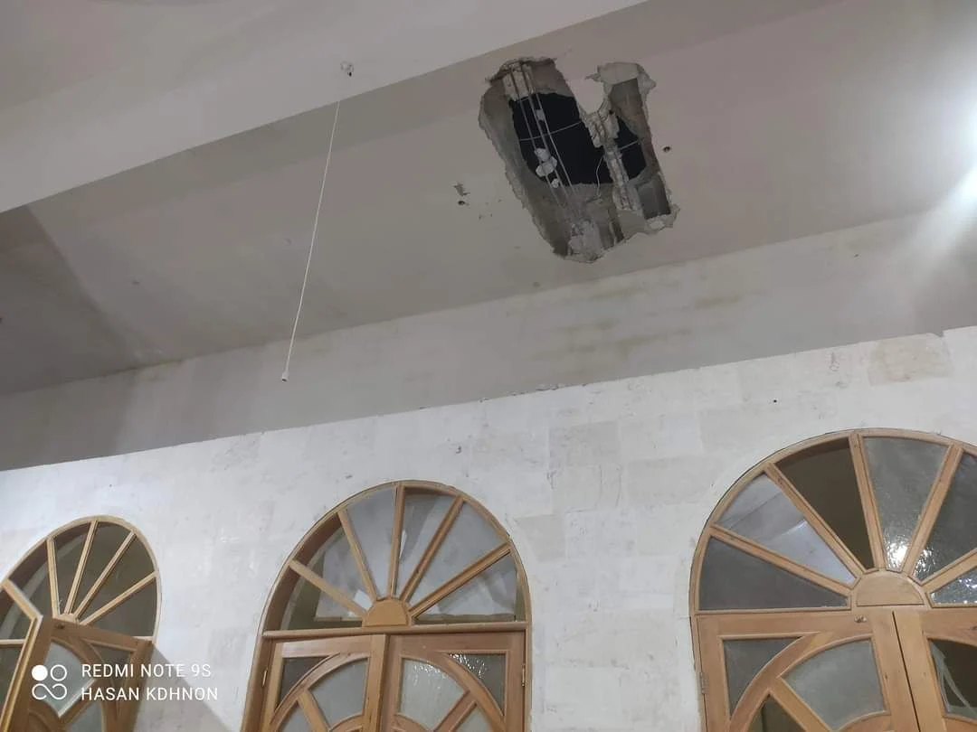 Syrian regime forces bomb Omar bin Abdul Aziz Mosque in E. Idlib, August 16, 2024