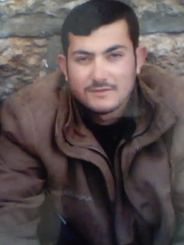 مقتل المدني حسن جمعة محمد الحسين بسبب التعذيب داخل أحد مراكز احتجاز النظام السوري 7-9-2024