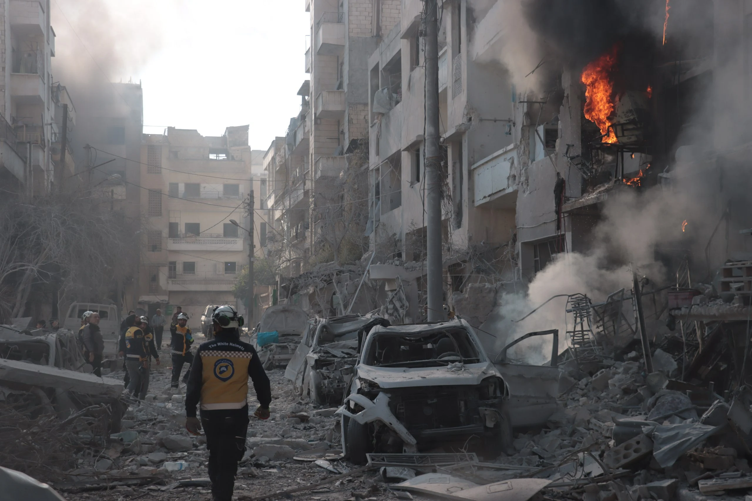 6 killed, 30 injured in an air regime attack on Idlib city, December 2, 2024