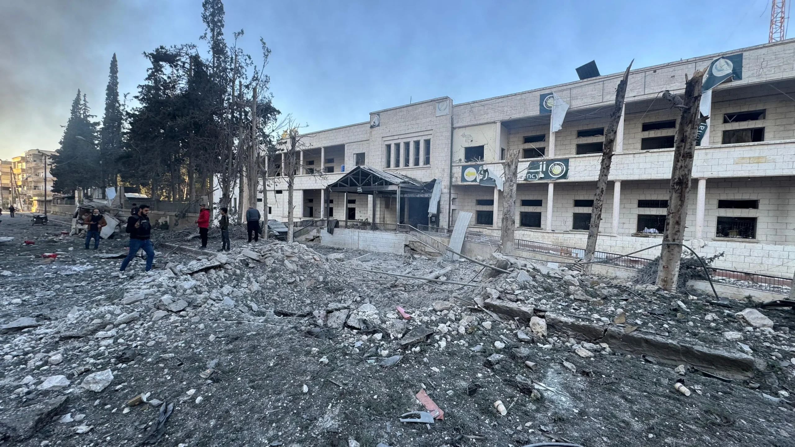 Four civilians killed, including a woman and a child, in an air Russian attack on Idlib city, December 2, 2024