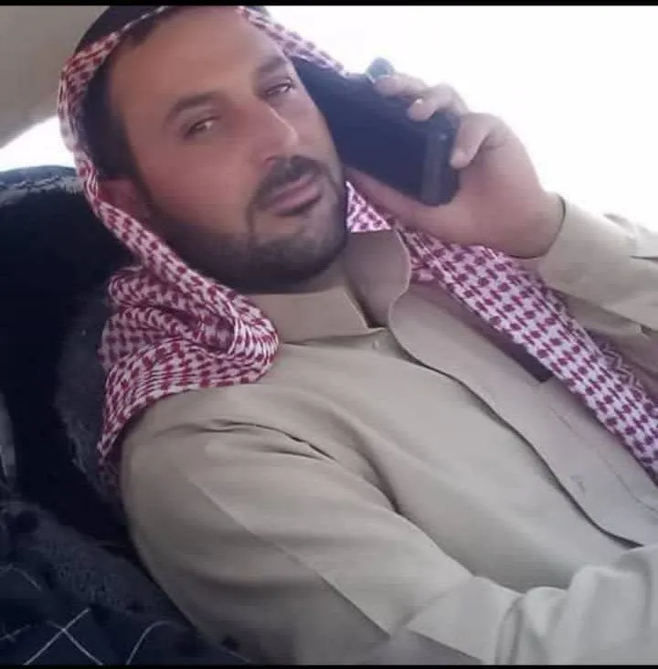 مقتل ياسر الحسين وطفلته إثر انفجار لغم تمت زراعته من قبل جهة لم نتمكن من تحديدها شرق محافظة حماة في 19-3-2025